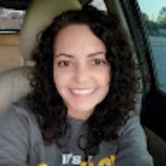 Meet your Posher, Angela - Picture 1 of 1